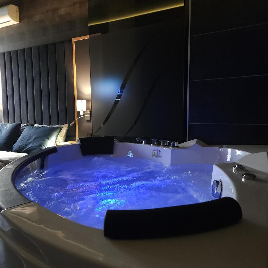 In Club Aparthotel Vrnjacka Banja Bagian luar foto