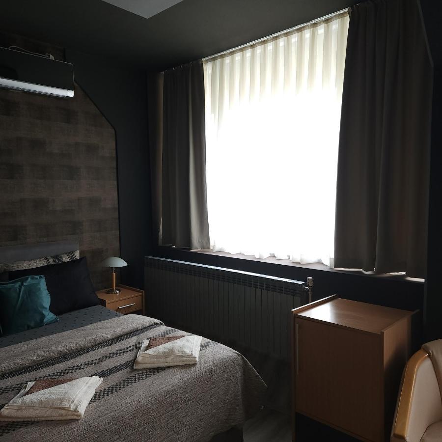 In Club Aparthotel Vrnjacka Banja Bagian luar foto