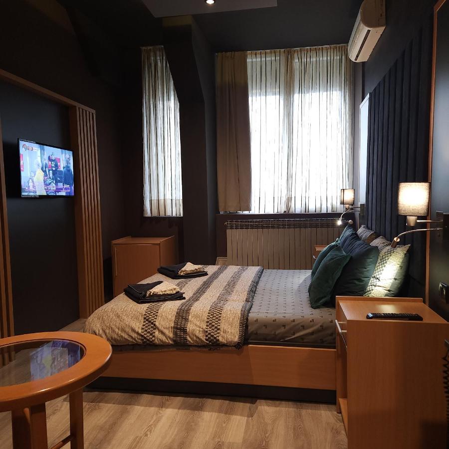 In Club Aparthotel Vrnjacka Banja Bagian luar foto