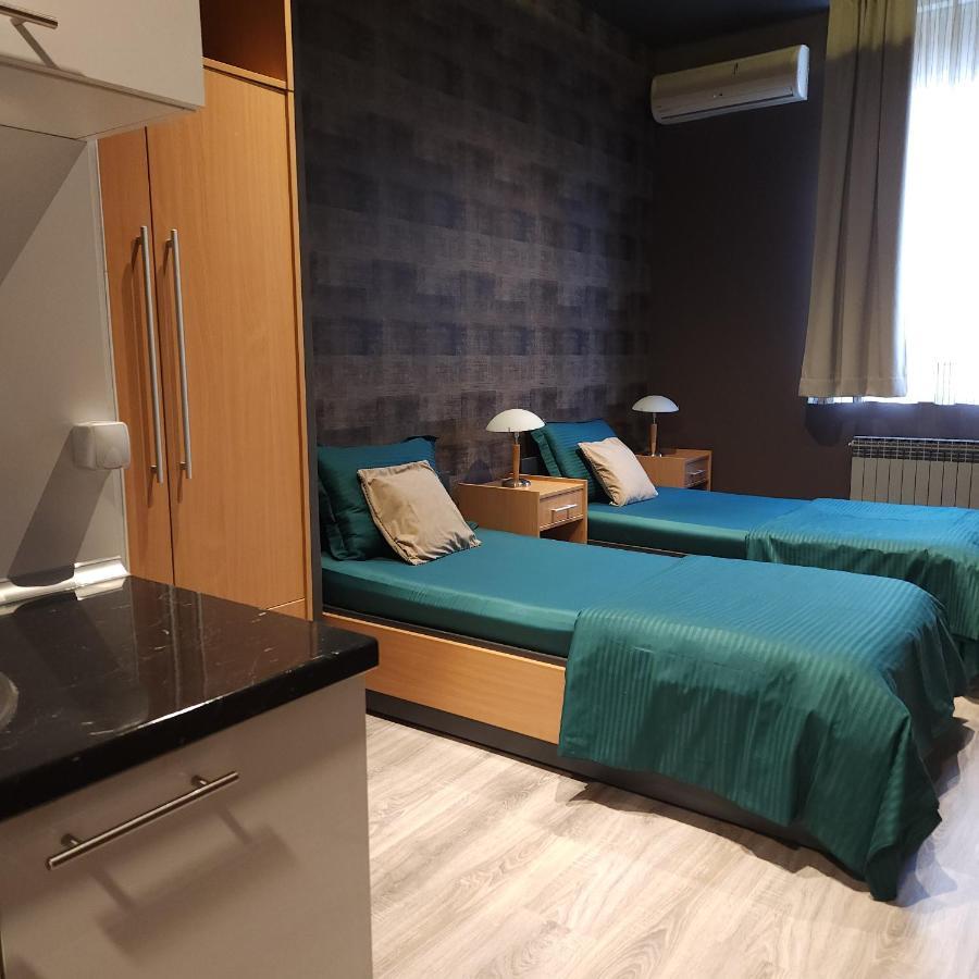 In Club Aparthotel Vrnjacka Banja Bagian luar foto