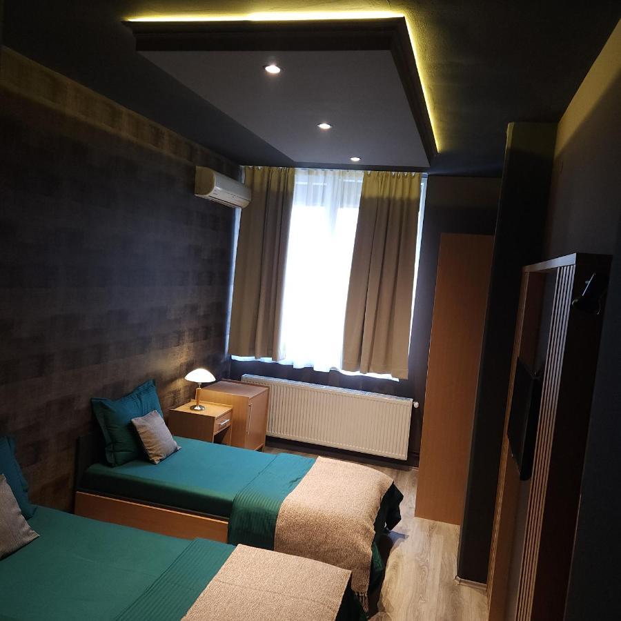 In Club Aparthotel Vrnjacka Banja Bagian luar foto