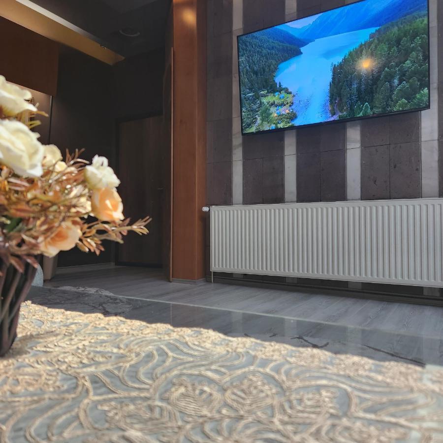 In Club Aparthotel Vrnjacka Banja Bagian luar foto